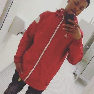 Meet your Posher, Javon